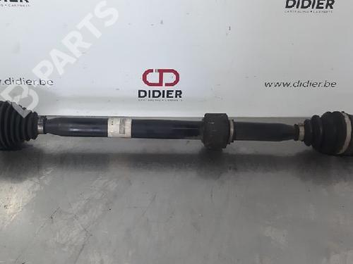 Used Right front driveshaft Right front driveshaft TOYOTA VERSO (_R2_) 1.8 (ZGR21_, ZGR21R) (147 hp) 10879613 10879613