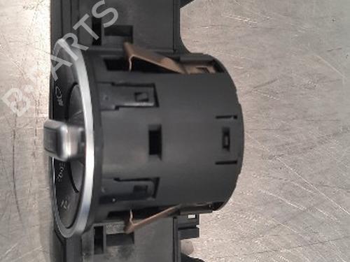 Headlight switch MERCEDES-BENZ GLA-CLASS (X156) GLA 220 CDI (156.903) | BP21268664I24 