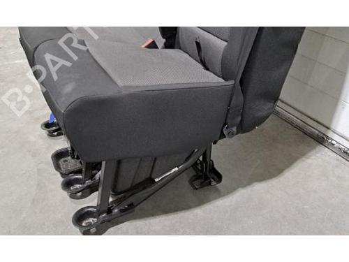 Right front seat PEUGEOT EXPERT Van (V_) 2.0 BlueHDi 145 | BP30806467C16 