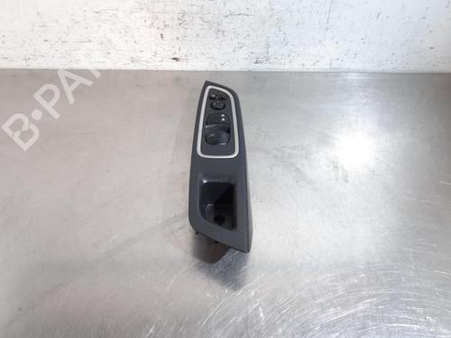 Used Switch NISSAN MICRA V (K14) 0.9 IG-T (90 hp) 28309562