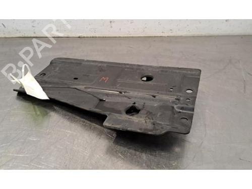 Used Support PEUGEOT 308 III (FB_, FH_, FP_, F3_, FM_) PureTech 130 (FPHNSL, FPHNST) (131 hp) 30605284