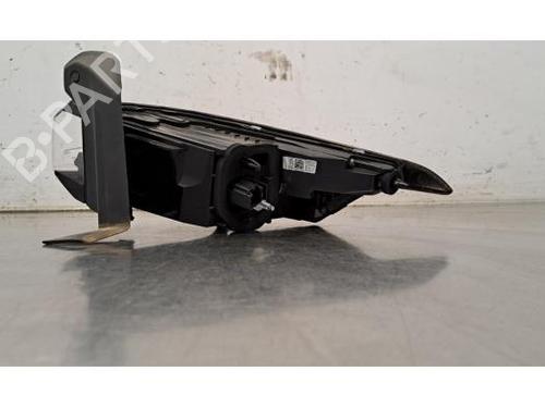 Left taillight PEUGEOT 308 III (FB_, FH_, FP_, F3_, FM_) PureTech 130 (FPHNSL, FPHNST) | BP25730170C34 