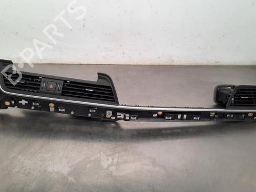 Used Air vent AUDI Q5 (FYB, FYG) 55 TFSi e quattro (367 hp) 23600651