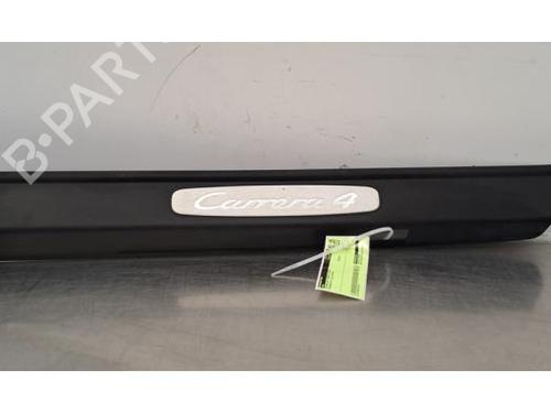 Used Left sideskirt PORSCHE 911 (991) 3.4 Carrera 4 (350 hp) 30500934