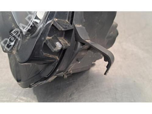 Right headlight LAND ROVER RANGE ROVER VELAR (L560) 3.0 D300 SDV6 4x4 | BP28092309C29 