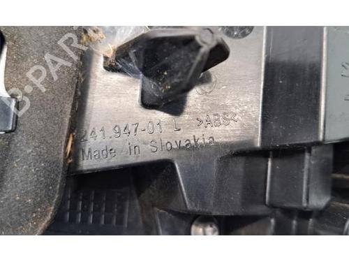 Left taillight PEUGEOT 308 III (FB_, FH_, FP_, F3_, FM_) PureTech 130 (FPHNSL, FPHNST) | BP25750056C34 