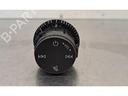 Used Switch Switch AUDI A3 Limousine (8YS, 8YM) 35 TDI (150 hp) 40025846 40025846