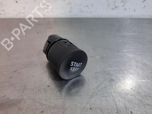Used Switch RENAULT MEGANE IV Hatchback (B9A/M/N_) 1.3 TCe 140 (B9NB) (140 hp) 21268422