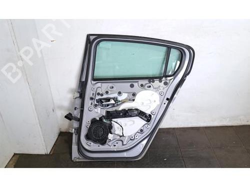 Right rear door PEUGEOT 308 III (FB_, FH_, FP_, F3_, FM_) BlueHDi 130 (FBYHZL, FBYHZT) | BP24821027C5 