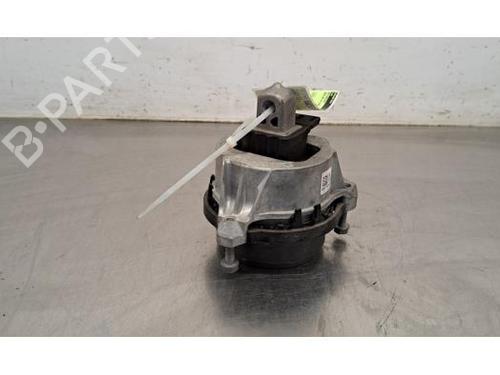 Used Engine mount BMW 3 (G20, G80, G28) M3 Competition xDrive (510 hp) 27168339