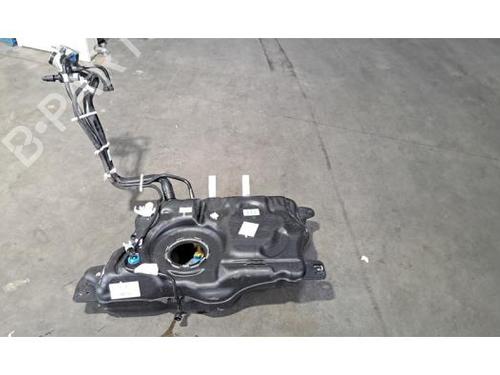Used Fuel tank PEUGEOT 308 III (FB_, FH_, FP_, F3_, FM_) PureTech 130 (FPHNSL, FPHNST) (131 hp) 29515597