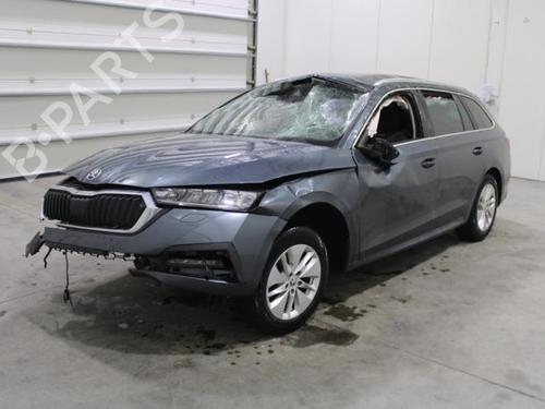 Brugte SKODA OCTAVIA IV Combi (NX5, PV5)  1.5 TSI e-TEC  4635434