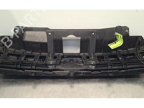 Grill SUZUKI VITARA (LY) 1.4 Hybrid (Mild Hybrid) (APK414) | BP32222739C40 