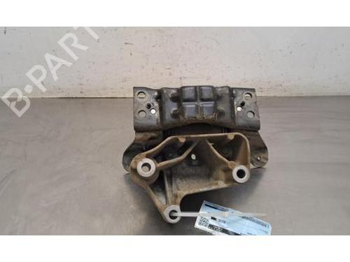 Gearbox mount VW GOLF VIII (CD1, DA1) 1.5 TSI | BP35772821M88 - Image 3