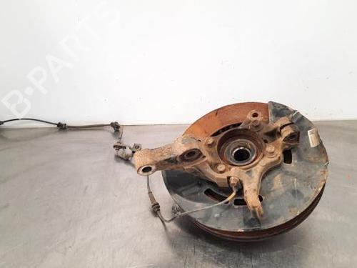 Used Left front steering knuckle HYUNDAI TUCSON (TL, TLE) 1.7 CRDi (116 hp) 23581894