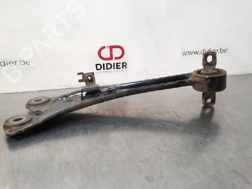 Used Right rear suspension arm TOYOTA AURIS (_E18_) 1.3 (NRE180_, NRE180R) (99 hp) 10886416
