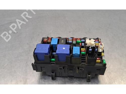 Fuse box NISSAN INTERSTAR Van (XDD) DCI 150 | BP37083086E1 - Image 4