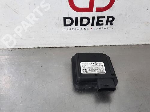 Used Control unit Control unit TESLA MODEL S (5YJS) P100D AWD (772 hp) 10883663 10883663