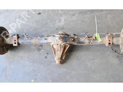 Used Rear axle TOYOTA HILUX VII Pickup (_N1_, _N2_, _N3_) 3.0 D-4D 4WD (KUN26) (171 hp) 26404260