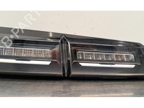 Used Left taillight PEUGEOT 308 III (FB_, FH_, FP_, F3_, FM_) PureTech 130 (FPHNSL, FPHNST) (131 hp) 25795906