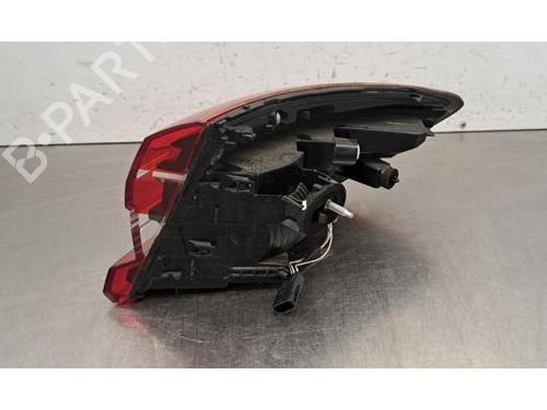 Left taillight RENAULT CLIO V (B7_) 1.5 Blue dCi 100 (B7AD) | BP38322059C34 - Image 2