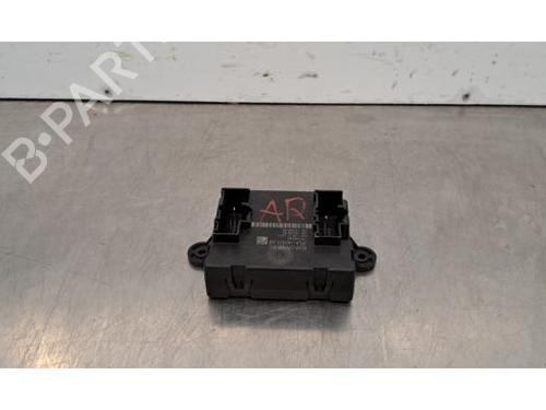 Used Electronic module LAND ROVER RANGE ROVER SPORT II (L494) 3.0 SDV6 4x4 (306 hp) 30501108
