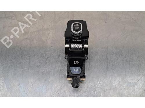 Switch VOLVO XC60 II (246) D4 | BP29985035I30