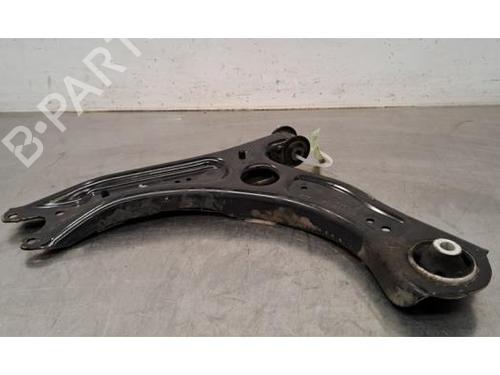 Used Left front suspension arm VW POLO VI (AW1, BZ1, AE1) 1.0 (75 hp) 29195421