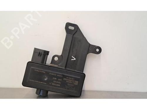 Used Electronic module PEUGEOT 308 III (FB_, FH_, FP_, F3_, FM_) PureTech 130 (FPHNSL, FPHNST) (131 hp) 26915847