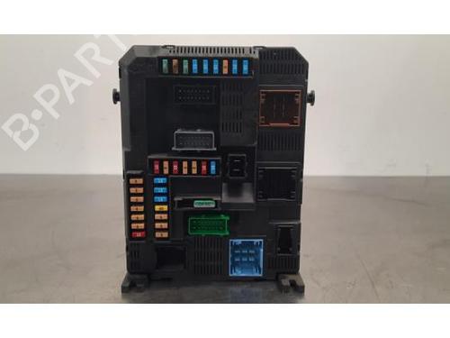 Used Fuse box PEUGEOT 208 I (CA_, CC_) 1.5 BlueHDI 100 (102 hp) 23605133