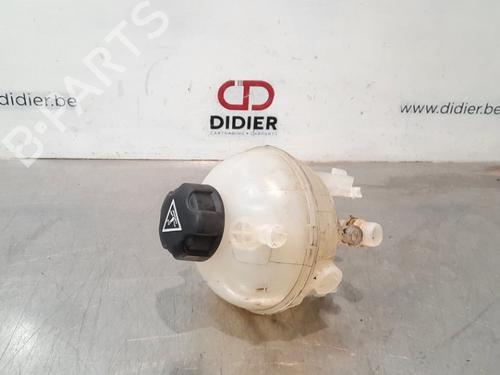 Used Expansion tank PEUGEOT 3008 II SUV (MC_, MR_, MJ_, M4_) 1.5 BlueHDi 130 (131 hp) 10893341
