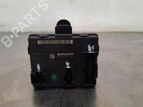 Used Electronic module PEUGEOT 308 II (LB_, LP_, LW_, LH_, L3_) 1.6 GTi (L35GNH) (272 hp) 23610364