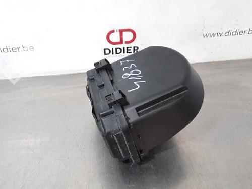 Used Fuse box BMW 3 (F30, F80) M3 (431 hp) 10884191