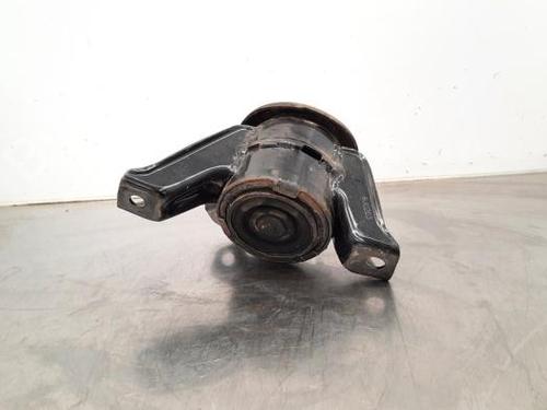 Used Engine mount HYUNDAI TUCSON (TL, TLE) 1.7 CRDi (116 hp) 23581898