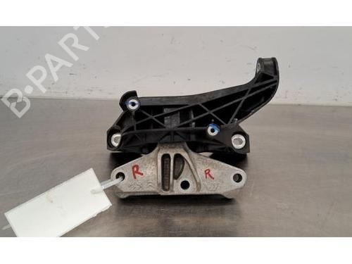 Used Engine mount CITROËN C5 AIRCROSS (A_) 1.5 BlueHDi 130 (ACYHZJ, ACYHZR) (131 hp) 28526237