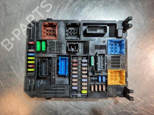 Fuse box OPEL CORSA F (P2JO) 1.2 (68) | BP24441549E1 