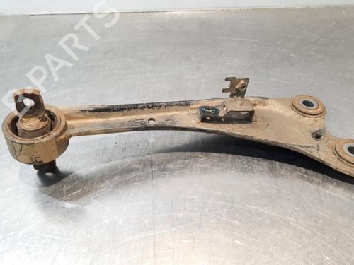 Left rear suspension arm TOYOTA AURIS (_E18_) 1.3 (NRE180_, NRE180R) | BP15030971M14 