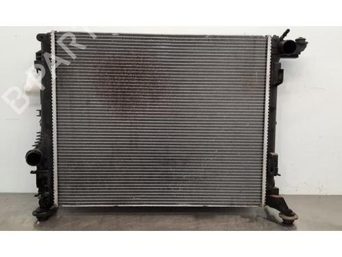 Used Water radiator RENAULT MEGANE IV Grandtour (K9A/M/N_) 1.3 TCe 140 (K9NB) (140 hp) 23624826