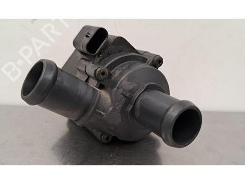 Pompa acqua ausiliaria AUDI A4 B9 (8W2, 8WC) 1.4 TFSI (150 hp) 29393291