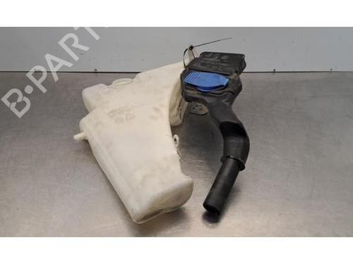 windscreen-washer-tank-audi-a5-convertible-8f7-2009-2010-2011-2012-2013-2014-2015-2016-2017-39624692 main image
