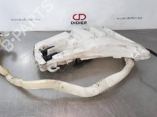 Used Windscreen washer tank BMW 5 (F10) 535 d xDrive (313 hp) 10884359