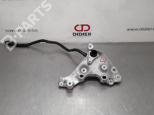 Used Engine mount Engine mount RENAULT TRAFIC III Van (FG_) 2.0 dCi 120 (FGMN) (120 hp) 10887881 10887881