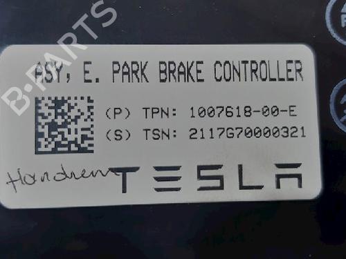 Electronic module TESLA MODEL X (5YJX) P100D AWD | BP10879064M83 