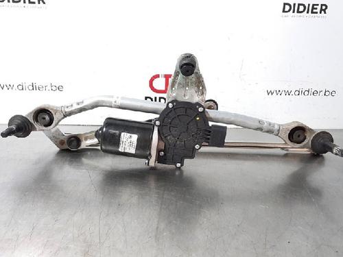 Used Front wipers mechanism AUDI Q2 (GAB, GAG) 1.6 TDI (115 hp) 10874067