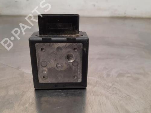 Used Electronic module AUDI A3 Sportback (8VA, 8VF) 2.0 TDI (150 hp) 23617761