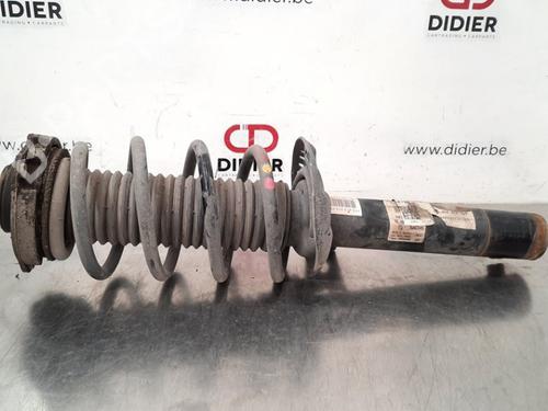 Used Right front shock absorber VW TOURAN (1T3) 1.6 TDI (105 hp) 11726903