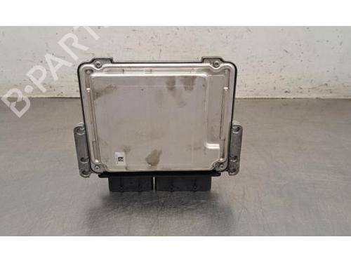 Used Engine control unit (ECU) Engine control unit (ECU) 37689246 37689246