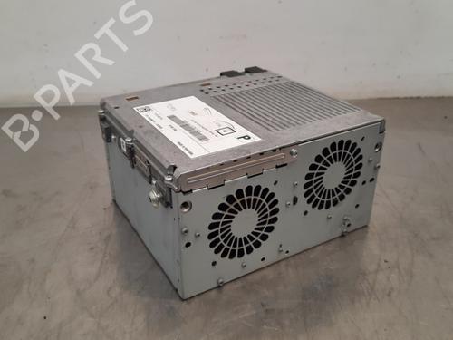 Used Radio LAND ROVER RANGE ROVER SPORT II (L494) 2.0 Si4 4x4 (300 hp) 17564778