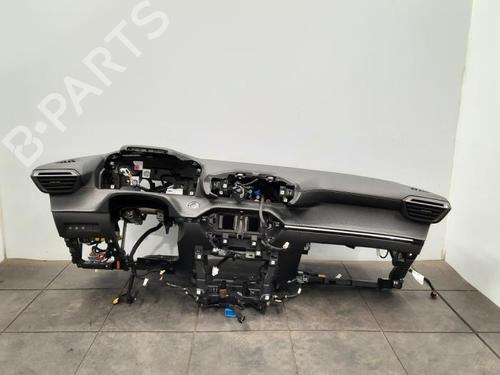 Instrumentbræt Instrumentbræt PEUGEOT 208 I (CA_, CC_) 1.2 VTI 82 (82 hp) 33614927 33614927