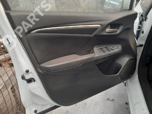 Used Left front door panel Left front door panel HONDA JAZZ IV (GK_) 1.3 (102 hp) 10870363 10870363